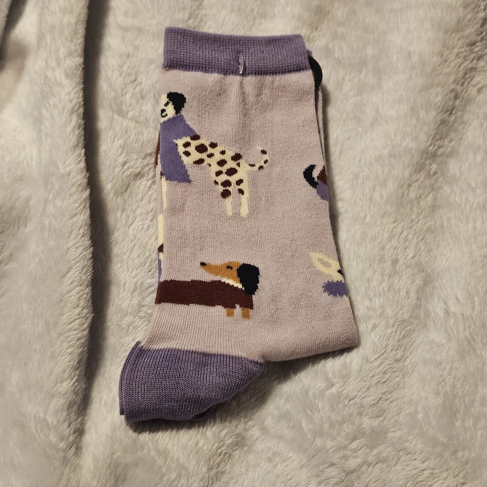 Vera Bradley Holiday Hounds  Purple Outlet Essentials Crew Socks